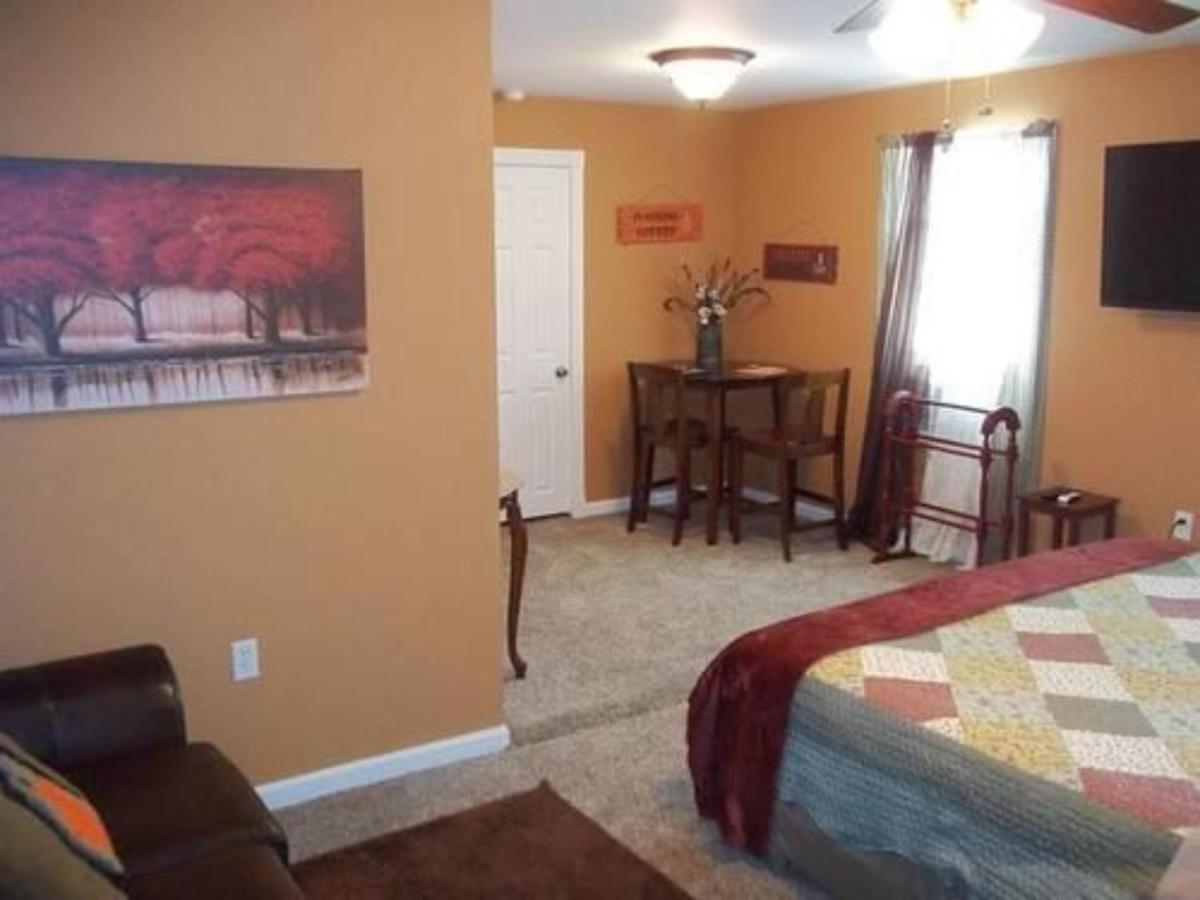 Tin Brook Bed & Breakfast Walden ภายนอก รูปภาพ